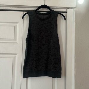 Lululemon workout tank top